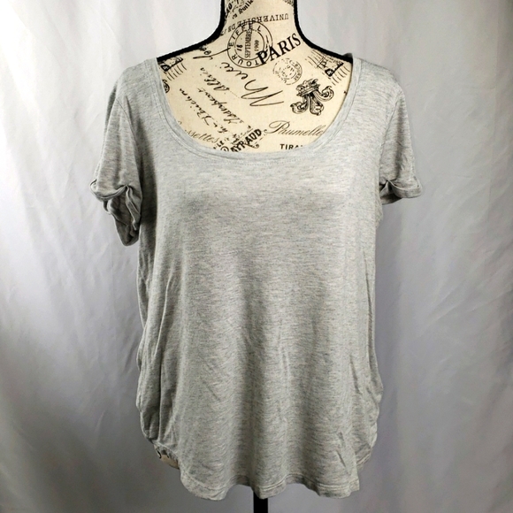 {Cupio} Large Grey Scoop neck going out top - Picture 2 of 6